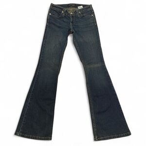 EUC Levi’s slight flare dark wash 5M with unique stitched pocket